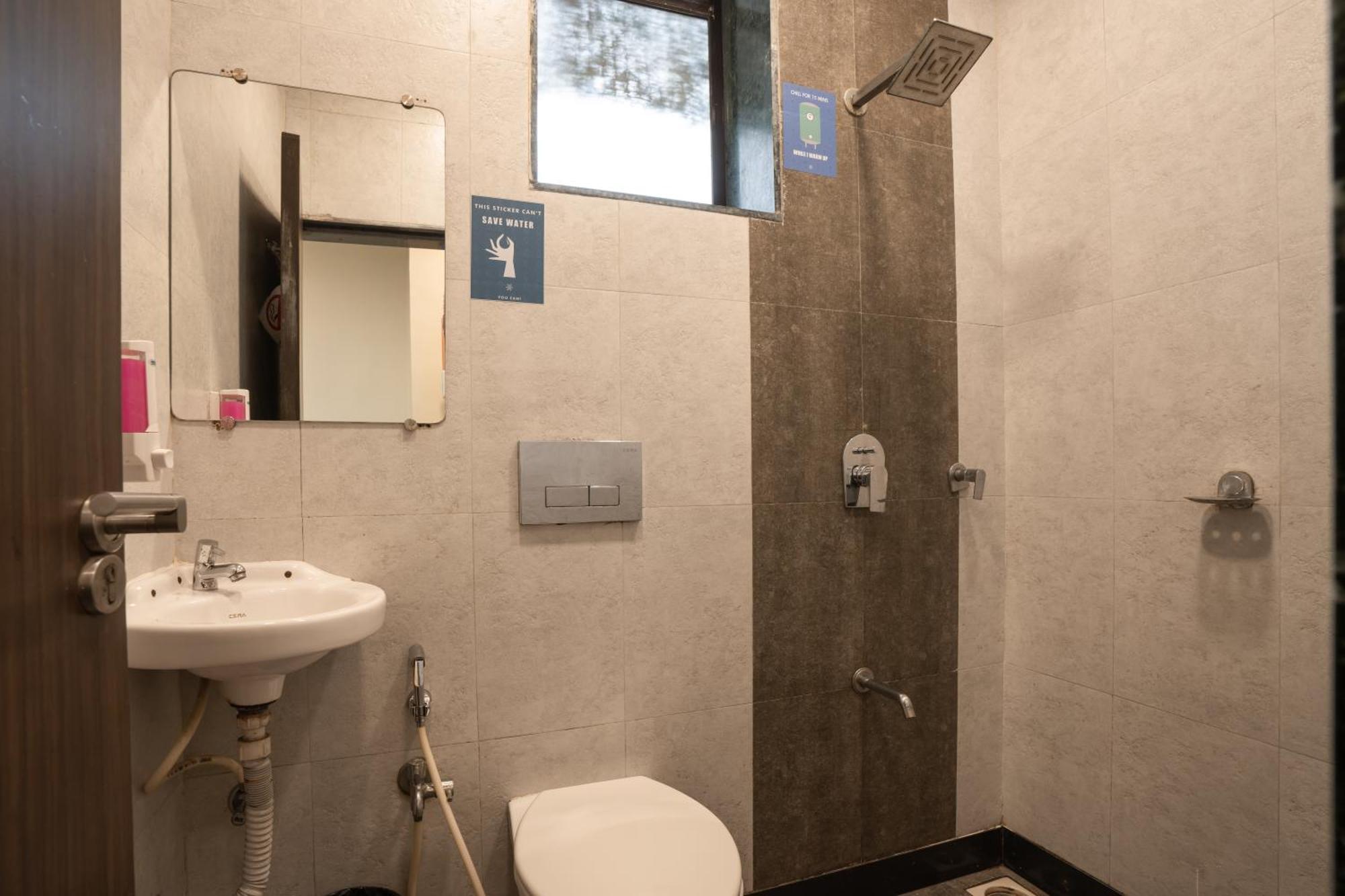Zostel Mumbai Hostel Ngoại thất bức ảnh